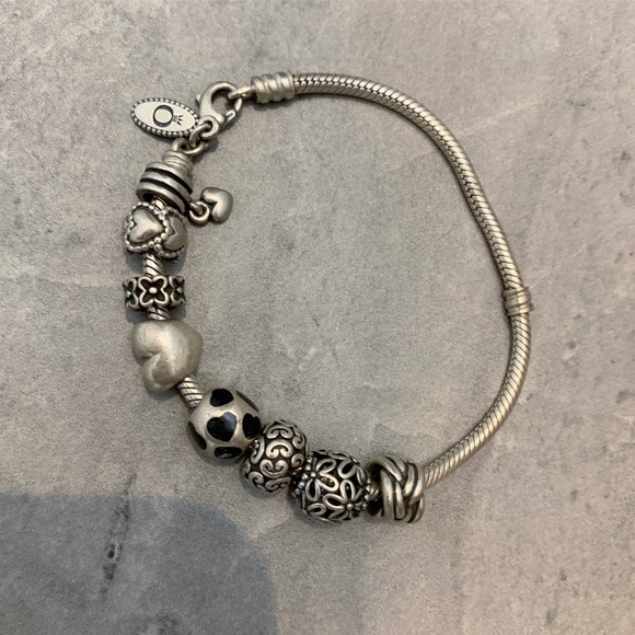 Pandora Jewelry - Pandora bracelet + 8 charms (best offer) Pandora Jewelry - Pandora bracelet + 8 charms (best offer)